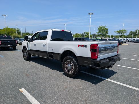Certified 2025 Ford F350 King Ranch AWD/4WD image 5