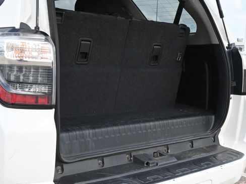 Used 2014 Toyota 4Runner SR5 Premium RWD image 18