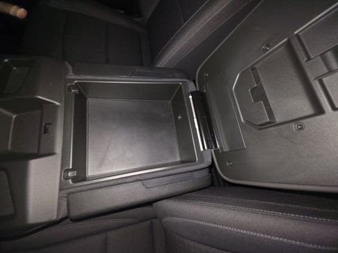 Used 2025 Chevrolet Silverado 2500 Custom w/ Custom Value Package image 24