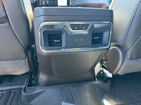 New 2026 GMC Sierra 2500 Denali w/ Denali Reserve Package AWD/4WD image 23