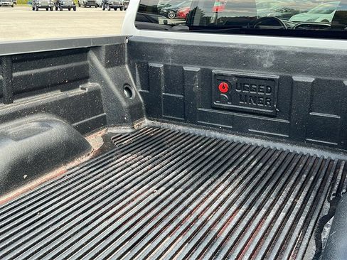 Used 2015 Chevrolet Colorado LT image 34