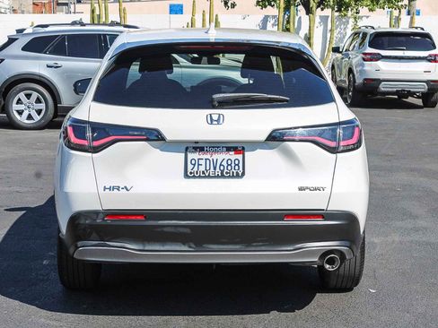 Certified 2023 Honda HR-V Sport image 8