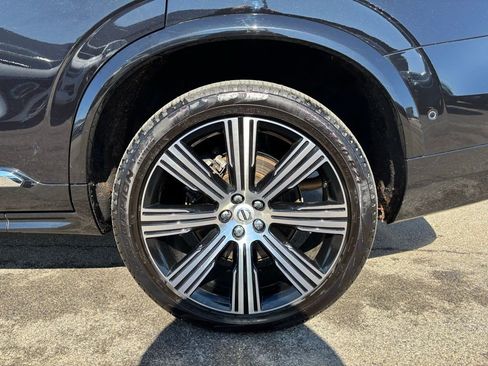 Certified 2024 Volvo XC90 T8 Ultimate w/ Protection Package Premier image 33