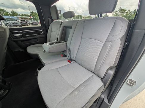 Used 2024 RAM 2500 Big Horn image 17