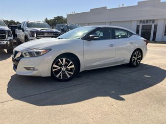 Used 2017 Nissan Maxima Platinum image 1