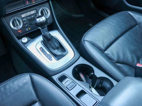 Used 2015 Audi Q3 2.0T Premium Plus w/ Driver Assistance Package image 40