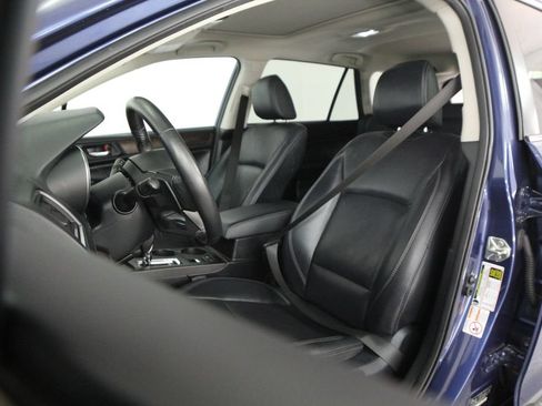 Used 2019 Subaru Outback 2.5i Limited w/ Popular Package #2 AWD/4WD image 52