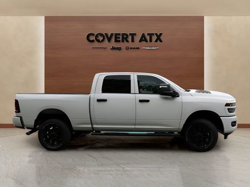 New 2026 RAM 2500 Tradesman AWD/4WD image 6