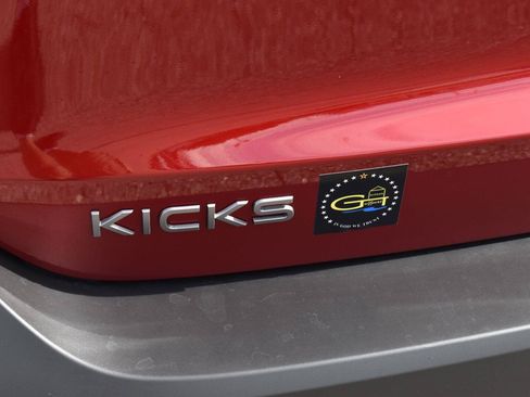 New 2027 Nissan Kicks SV FWD image 7
