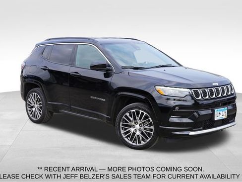Used 2023 Jeep Compass Limited w/ Elite Group AWD/4WD image 1