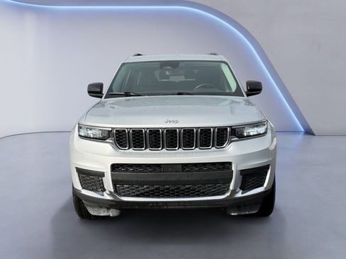 Certified 2022 Jeep Grand Cherokee L Laredo w/ Luxury Tech Group I image 9