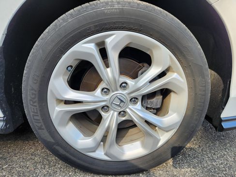 Used 2023 Honda Accord LX image 5