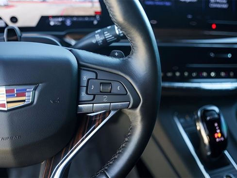 Used 2024 Cadillac Escalade ESV Premium Luxury w/ Performance Package image 13