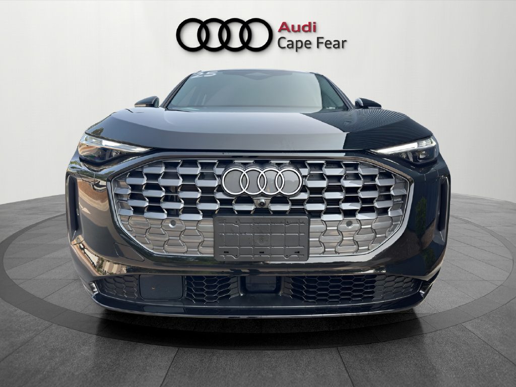 Used 2025 Audi Q5 Premium Plus AWD/4WD image 9