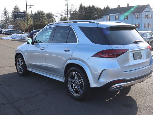 Used 2024 Mercedes-Benz GLE 350 4MATIC image 7