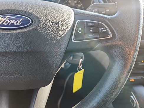 Used 2017 Ford Escape S FWD image 23