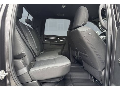 New 2026 RAM 2500 Big Horn AWD/4WD image 37