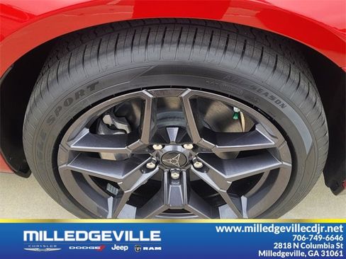 New 2024 Dodge Charger R/T w/ Plus Group image 17