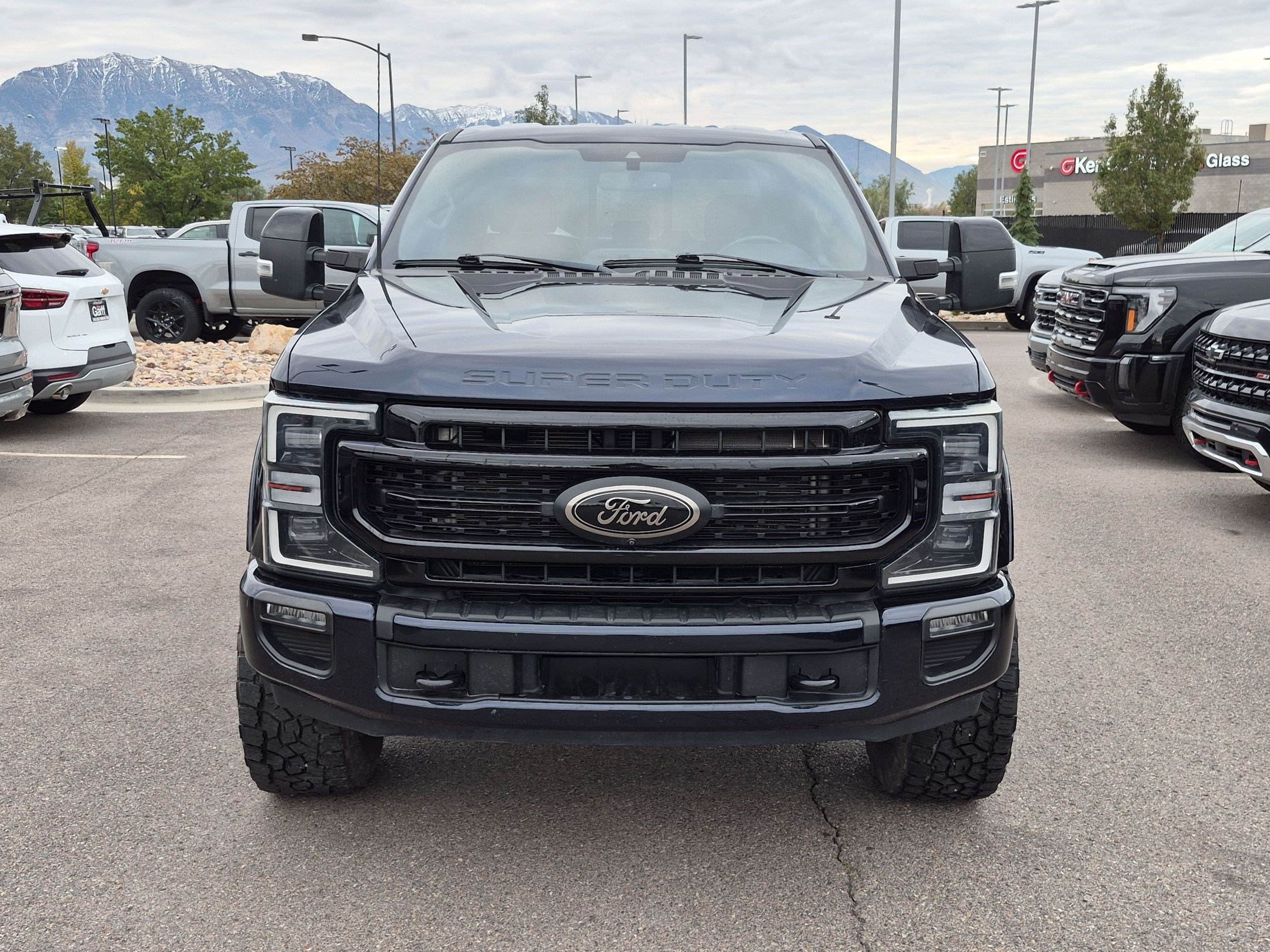 Used 2022 Ford F350 Lariat w/ Tremor Off-Road Package AWD/4WD image 9