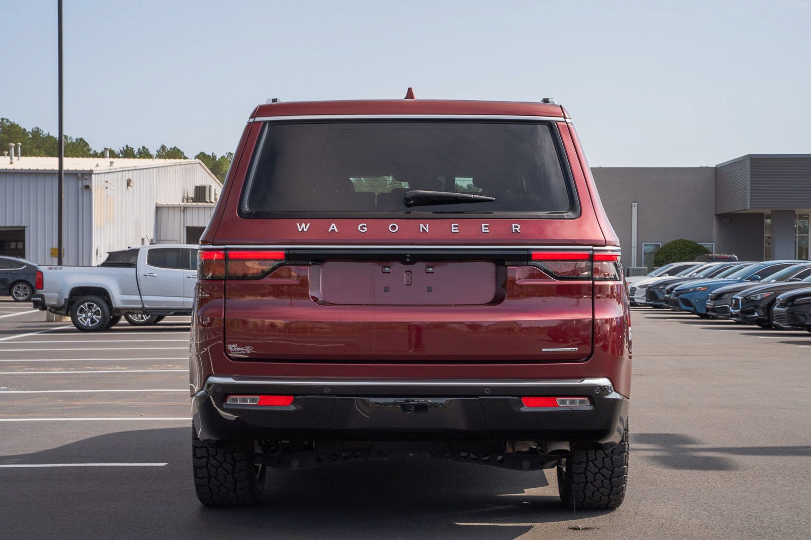 Used 2022 Jeep Wagoneer Series III RWD image 6
