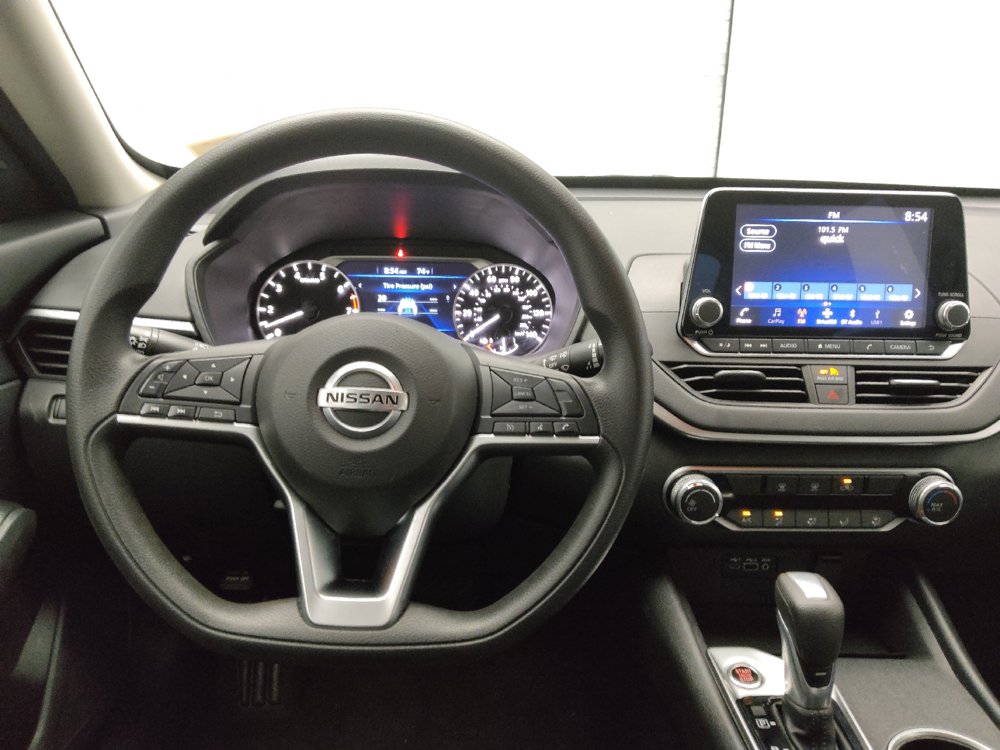 Used 2022 Nissan Altima 2.5 SV FWD image 22