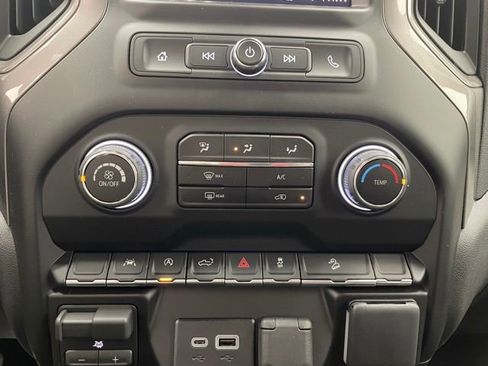 New 2026 Chevrolet Silverado 1500 Custom Trail Boss AWD/4WD image 5