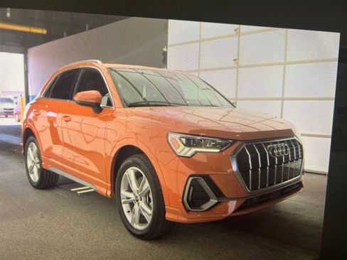 Used 2022 Audi Q3 2.0T Premium Plus AWD/4WD image 5