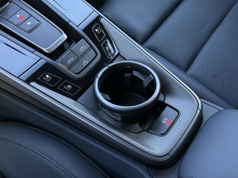 Certified 2025 Porsche 911 Carrera image 23