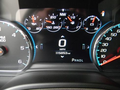 Used 2017 GMC Yukon Denali w/ Open Road Package AWD/4WD image 8