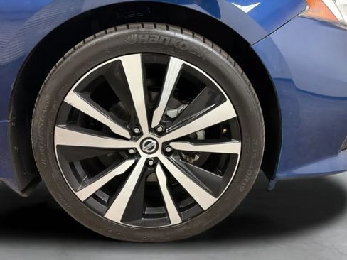 Used 2021 Nissan Altima 2.0 SR FWD image 24