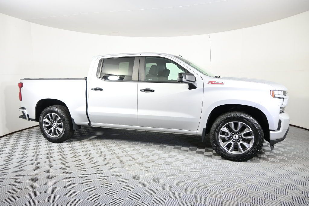 Used 2020 Chevrolet Silverado 1500 RST AWD/4WD image 9