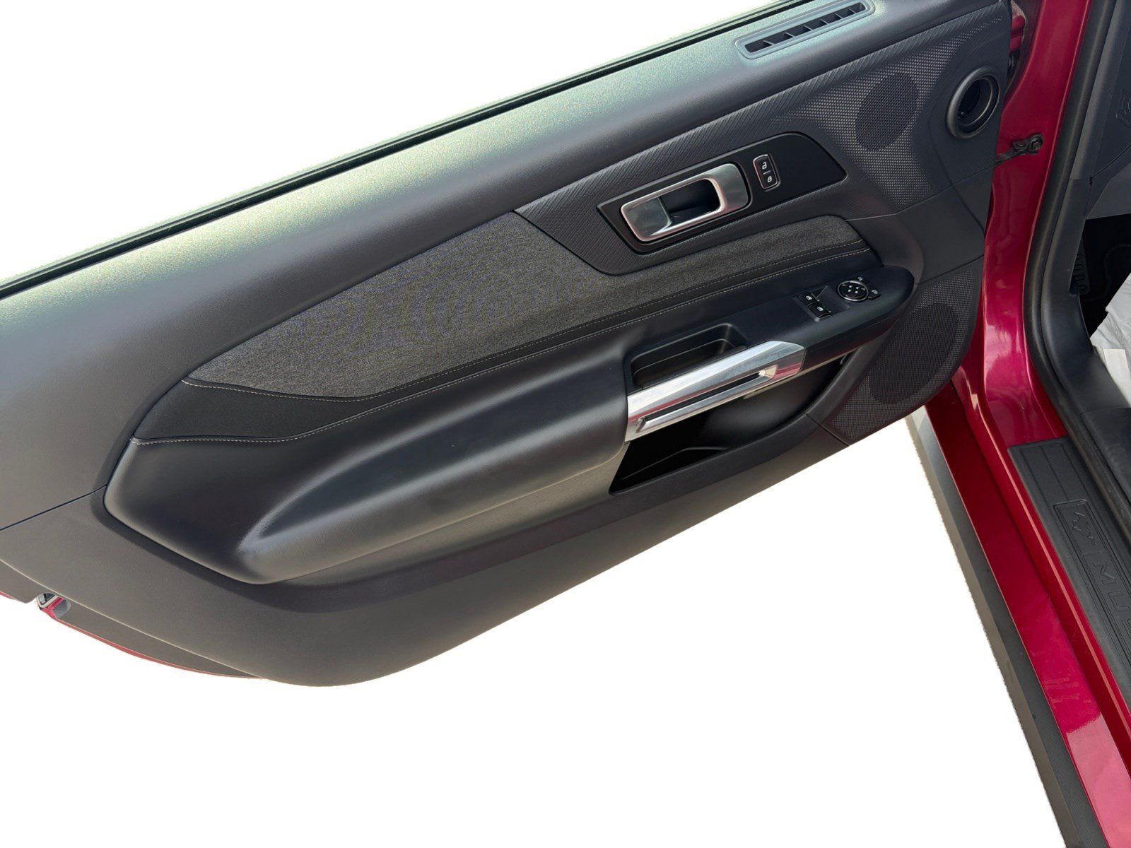 Certified 2025 Ford Mustang Coupe RWD image 10