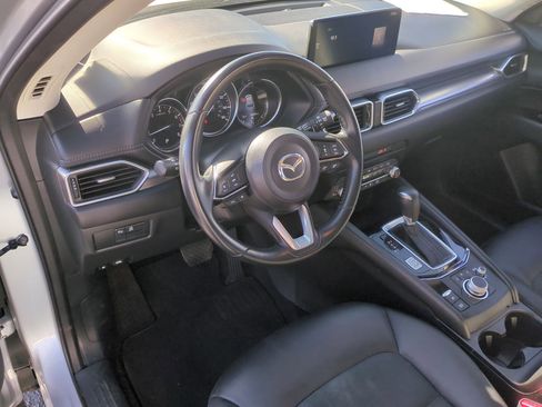 Used 2021 MAZDA CX-5 Touring image 10