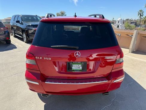 Used 2011 Mercedes-Benz GLK 350 4MATIC image 9