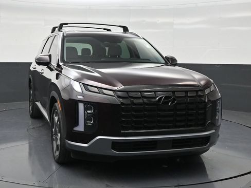 Used 2024 Hyundai Palisade SEL w/ Premium Package FWD image 7
