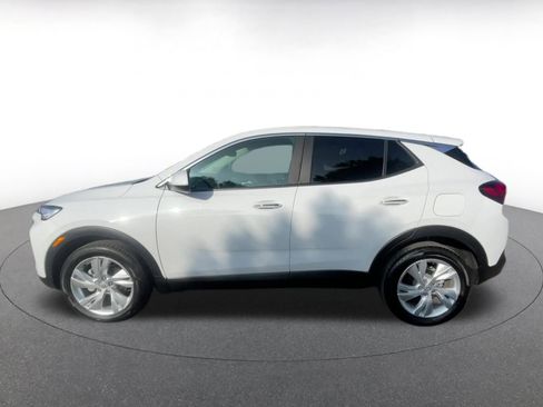 Used 2025 Buick Encore GX Preferred image 9