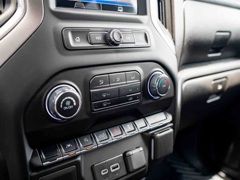 Used 2025 Chevrolet Silverado 1500 Custom RWD image 20
