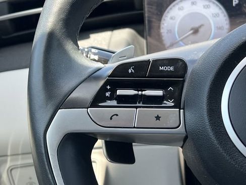 Certified 2024 Hyundai Tucson Limited FWD image 30