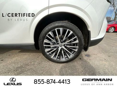 Used 2023 Lexus RX 350 Premium Plus w/ Accessory Package image 25