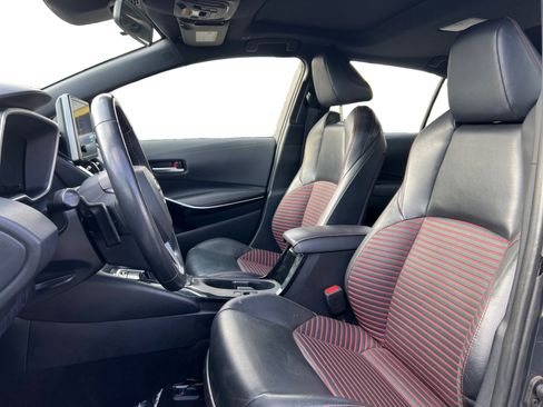 Used 2023 Toyota Corolla XSE image 9