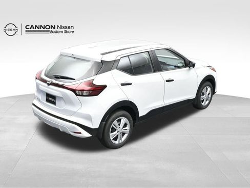 New 2025 Nissan Kicks Play S FWD image 42
