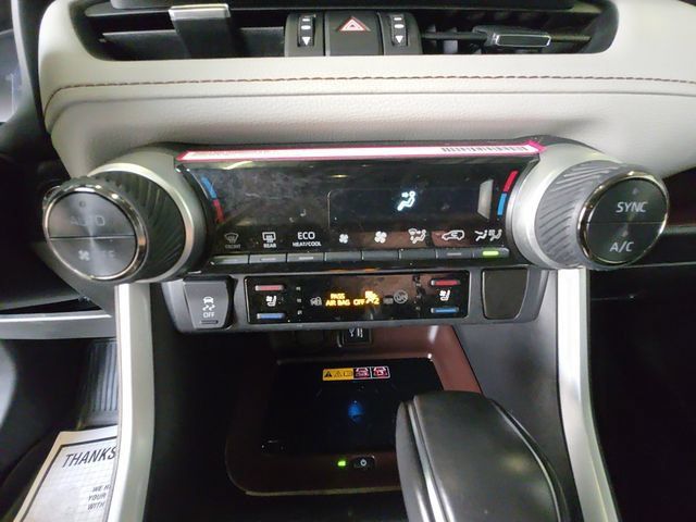 Used 2024 Toyota RAV4 Limited w/ Advanced Technology Package AWD/4WD image 17
