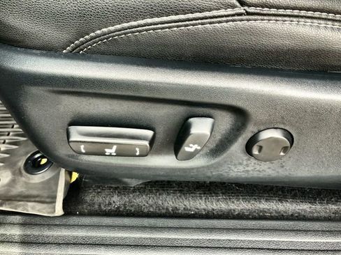 Used 2024 Toyota 4Runner SR5 Premium w/ Moonroof Package image 12