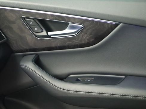 Certified 2023 Audi Q7 3.0T Prestige w/ Prestige Package AWD/4WD image 30