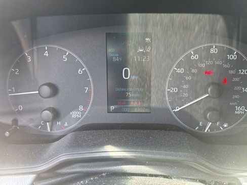 Used 2025 Toyota Corolla SE image 8