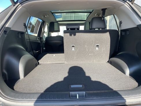 Used 2022 Kia Sportage EX w/ EX Technology Package image 32