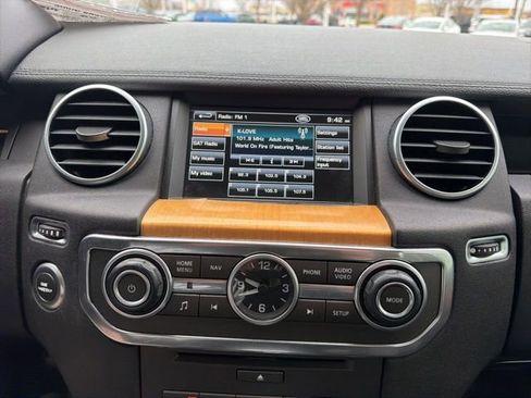 Used 2013 Land Rover LR4 HSE image 32