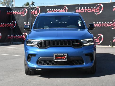 Used 2025 Dodge Durango GT AWD/4WD image 2