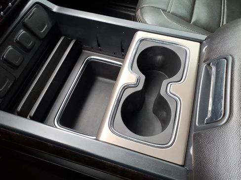 Used 2015 GMC Sierra 2500 Denali image 21