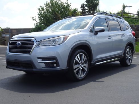 Used 2020 Subaru Ascent Limited w/ Technology Package AWD/4WD image 6
